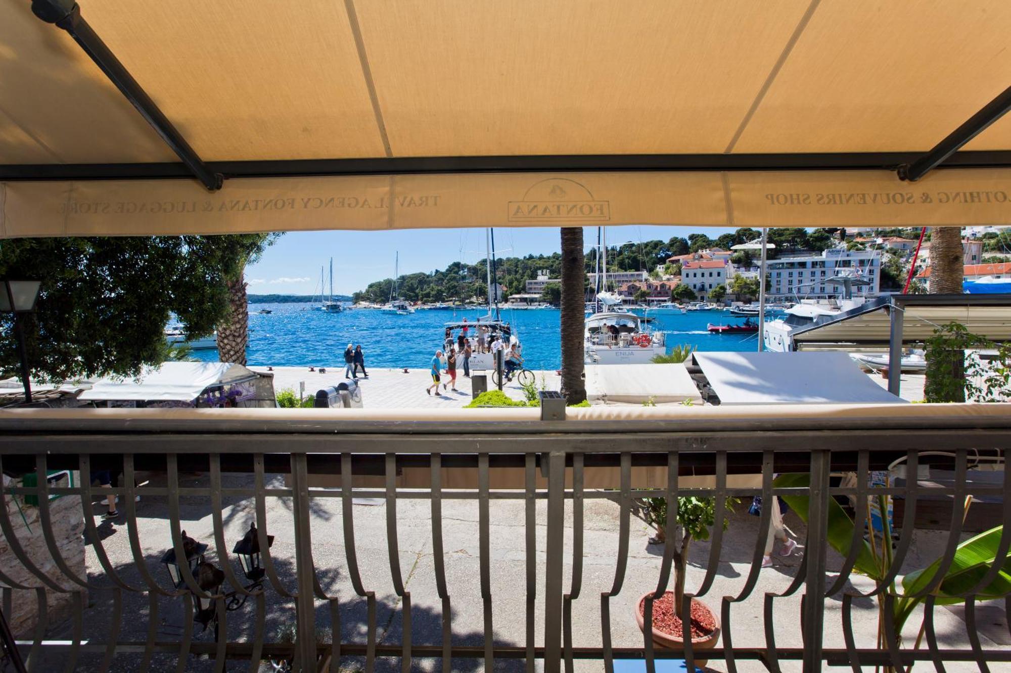 Riva Yacht Hvar Town Apartment Ngoại thất bức ảnh