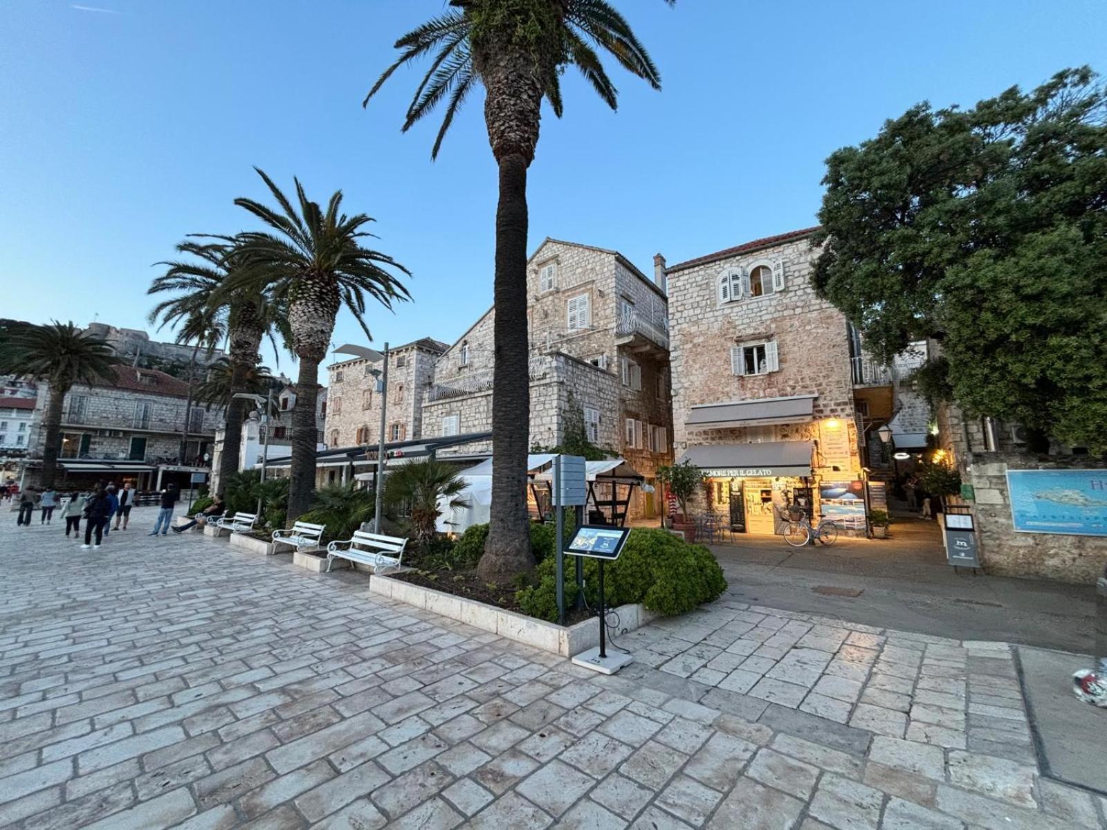 Riva Yacht Hvar Town Apartment Ngoại thất bức ảnh