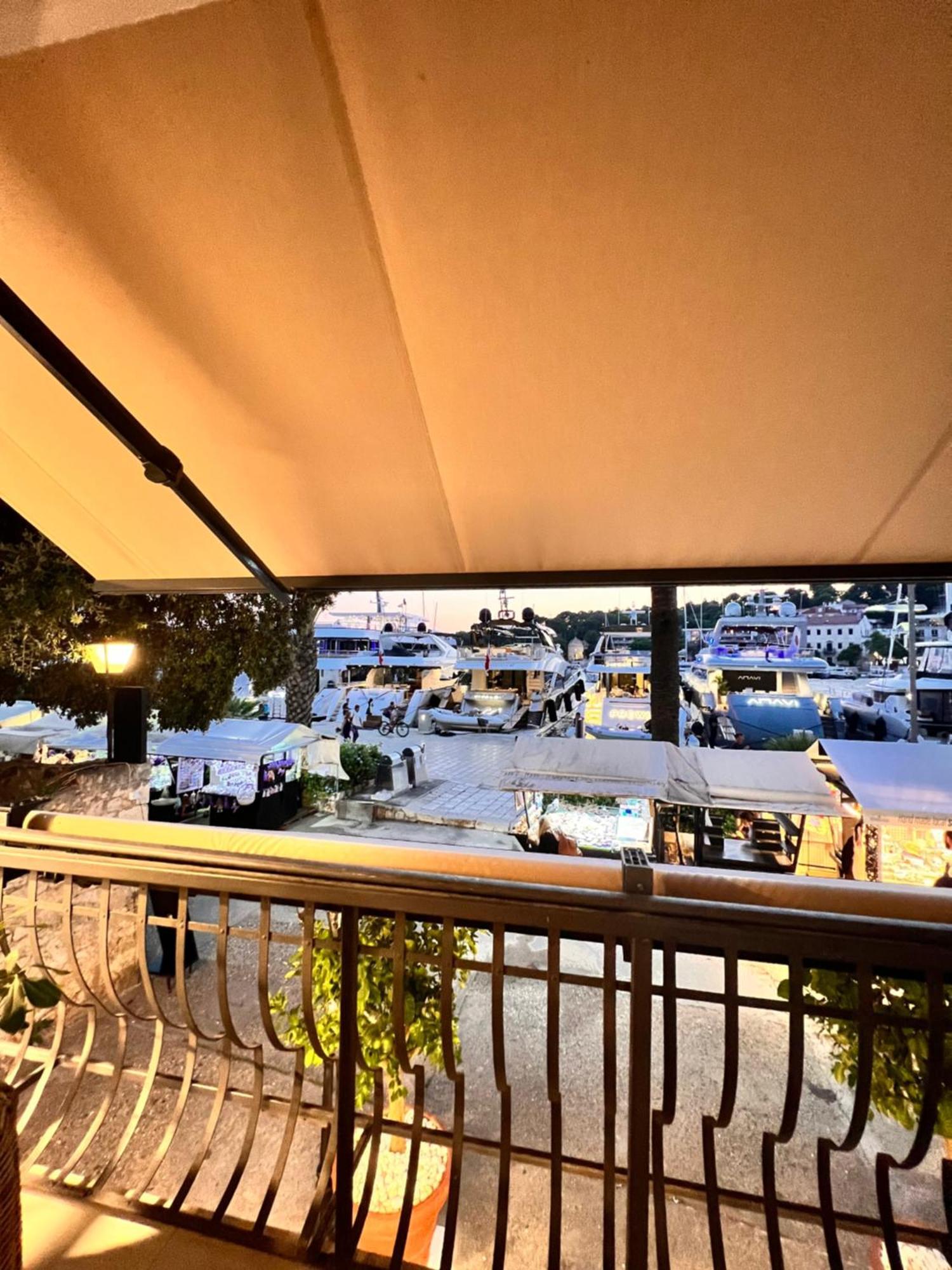 Riva Yacht Hvar Town Apartment Ngoại thất bức ảnh